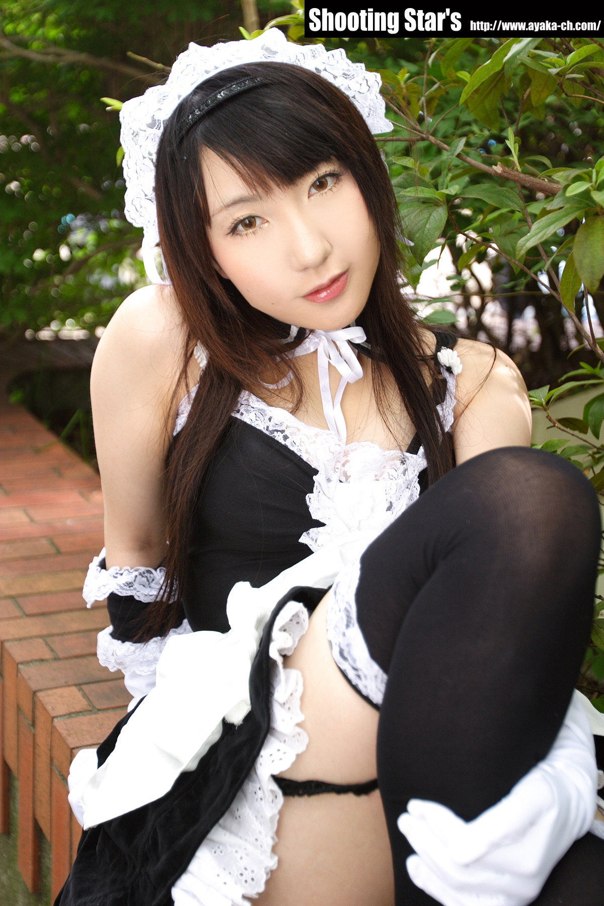 [Cosplay]  Sexy Maid with big boobs